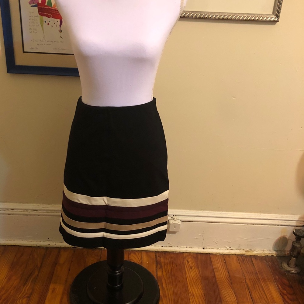 White House Black Market skirt